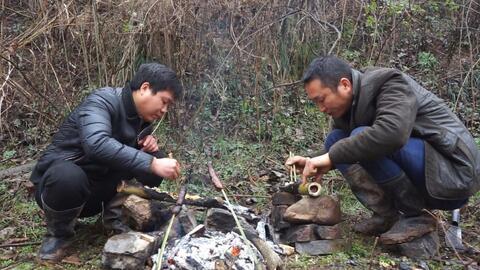 湘潭野外吃瓜事件
